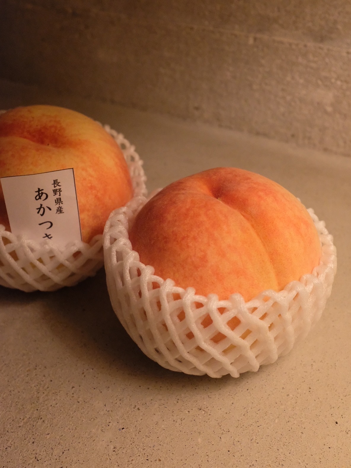 桃と生ハムの冷製カペッリーニ